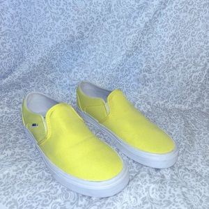 Lemon yellow